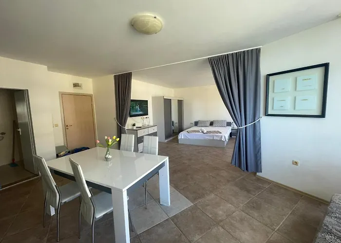 The Royal Bay Hideaway *