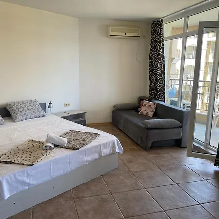 Lägenhet The Royal Bay Hideaway