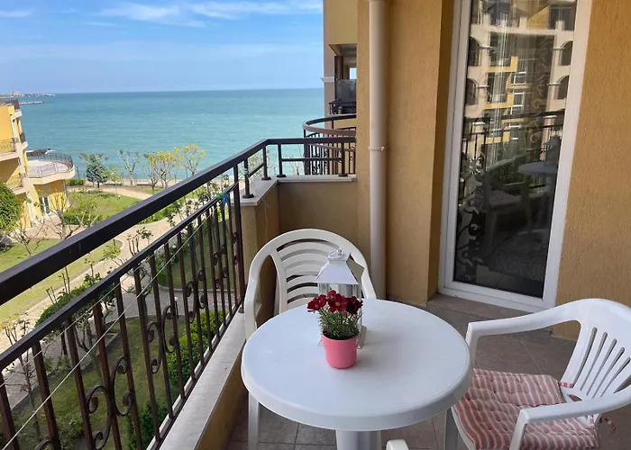 The Royal Bay Hideaway * Aheloy